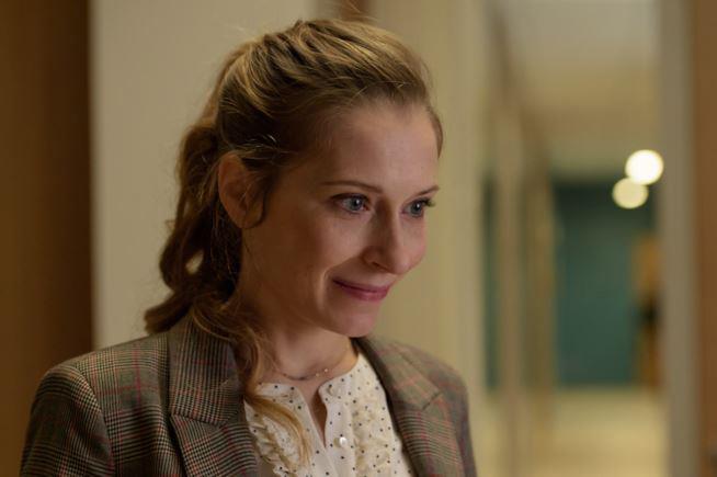 Audrey (Ophélia Kolb) Audrey (Ophélia Kolb) in Family Business
