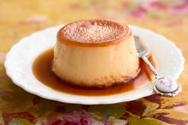Crème caramel cotta in forno a bagnomaria Crème caramel