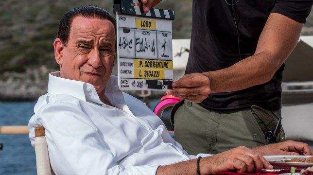 Toni Servillo sul set di Loro L'attore Toni Servillo