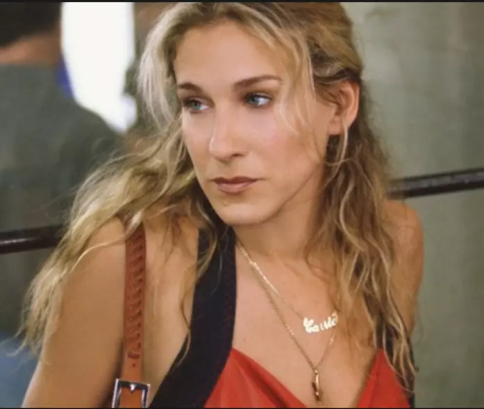 Collana Carrie Bradshaw La collana col nome di Carrie Bradshaw