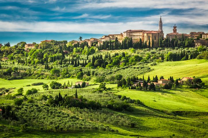 Pienza Pienza circondata da verdi e dolci colline.