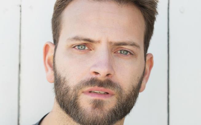 Alessandro Borghi sarà madrino alla Mostra del Cinema di Venezia L'attore Alessandro Borghi sarà madrino della 74a Mostra del Cinema di Venezia