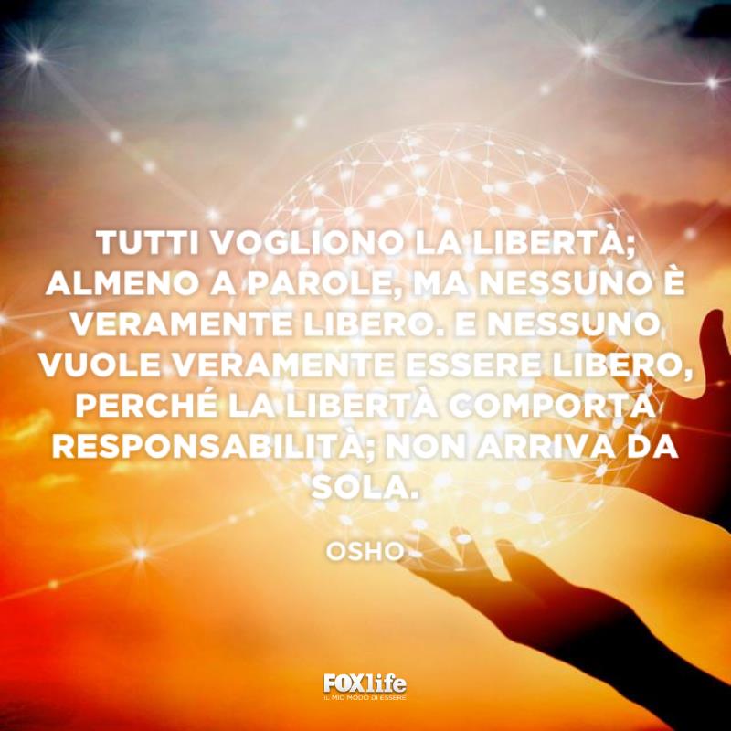 Tutti vogliono la libertà Mani tese