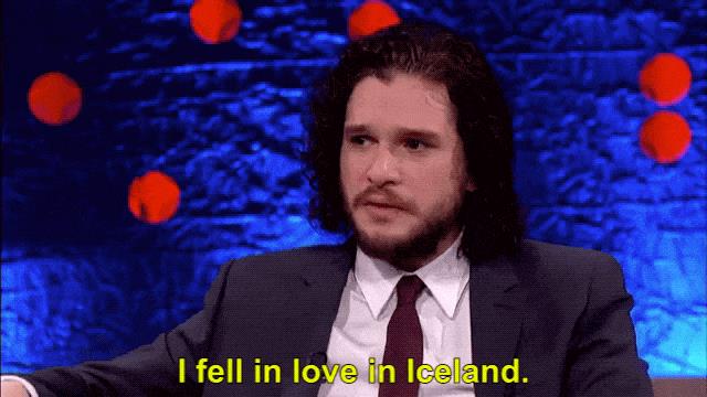 Kit Kit Harington dice di essersi innamorato