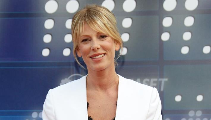 Alessia Marcuzzi in primo piano