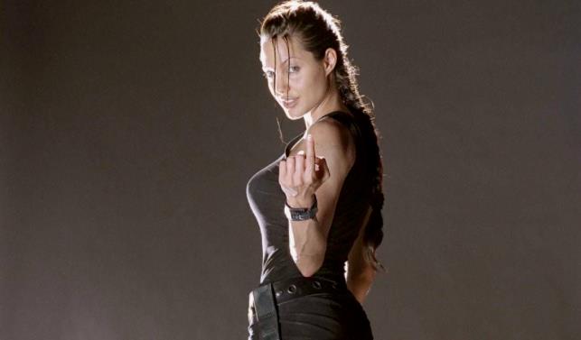 Angelina Jolie nei panni di Lara Croft Angelina Jolie interpreta Lara Croft