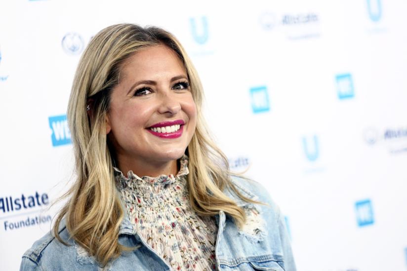La cagnolina di Sarah Michelle Gellar è morta: ecco il toccante tributo alla sua Bella Sarah Michelle Gellar sorridente a un evento