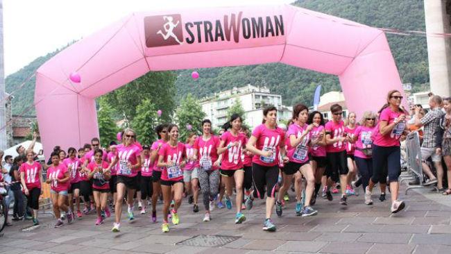 Partenza di StraWoman La partenza delle runners della StraWoman