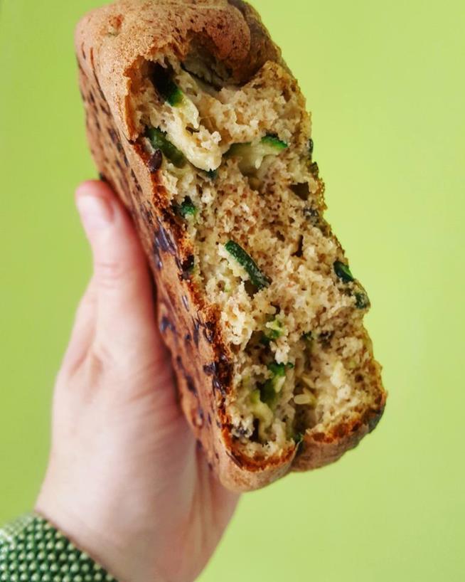 Pancake salato con zucchine e semi Tortino con verdure