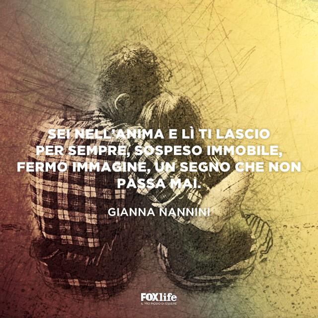 Citazione Gianna Nannini Disegno di un ragazzo e una ragazza abbracciati