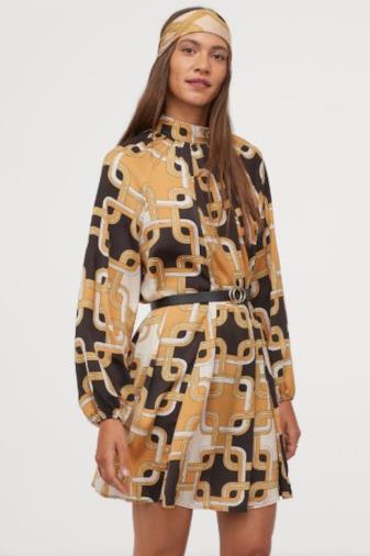 Abito alla coreana in satin