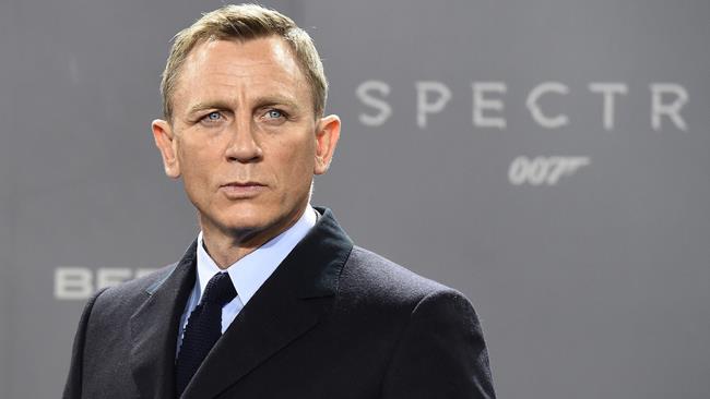 James Bond: Daniel Craig di nuovo nei panni di 007 e circola anche il nome di Adele Daniel Craig