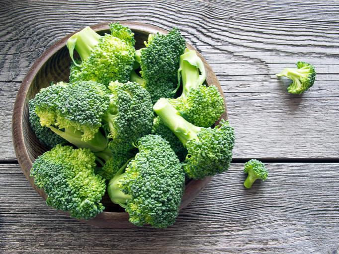 Broccoli Ciotola con broccoli