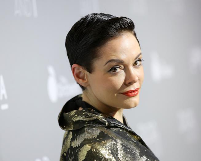 L'attrice Rose McGowan Rose McGowan, autrice di Brave