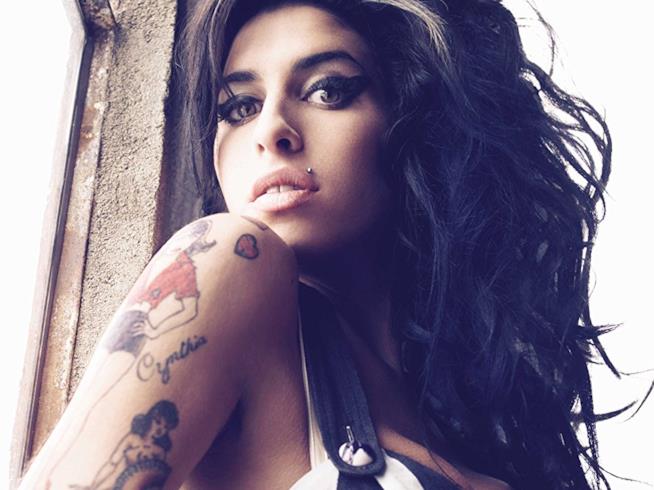 Amy Winehouse fa parte del 27 Club Amy Winehouse, la cantante morta a 27 anni come altre star