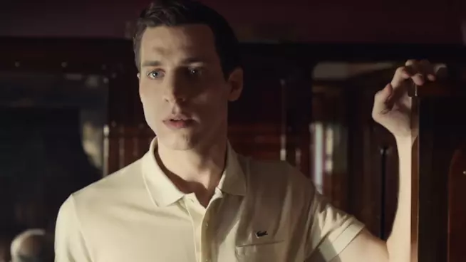 Timeless Lacoste, tutto quello che c'è da sapere sul bellissimo spot Damien Chapelle in una scena dello spot Timeless