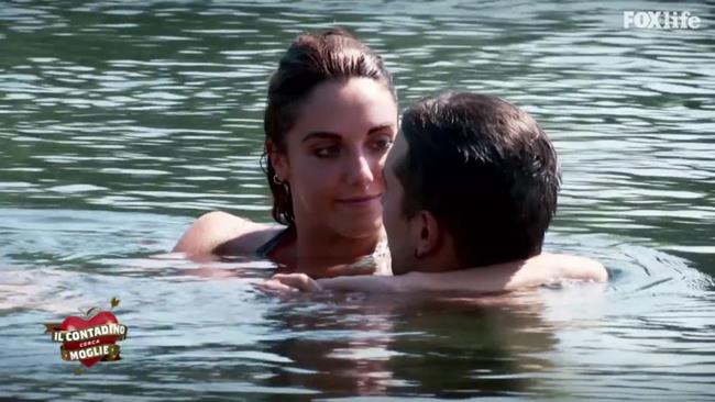 Il bacio tra Rosa e Federico Il bacio tra Rosa e Federico a Il Contadino Cerca Moglie 3