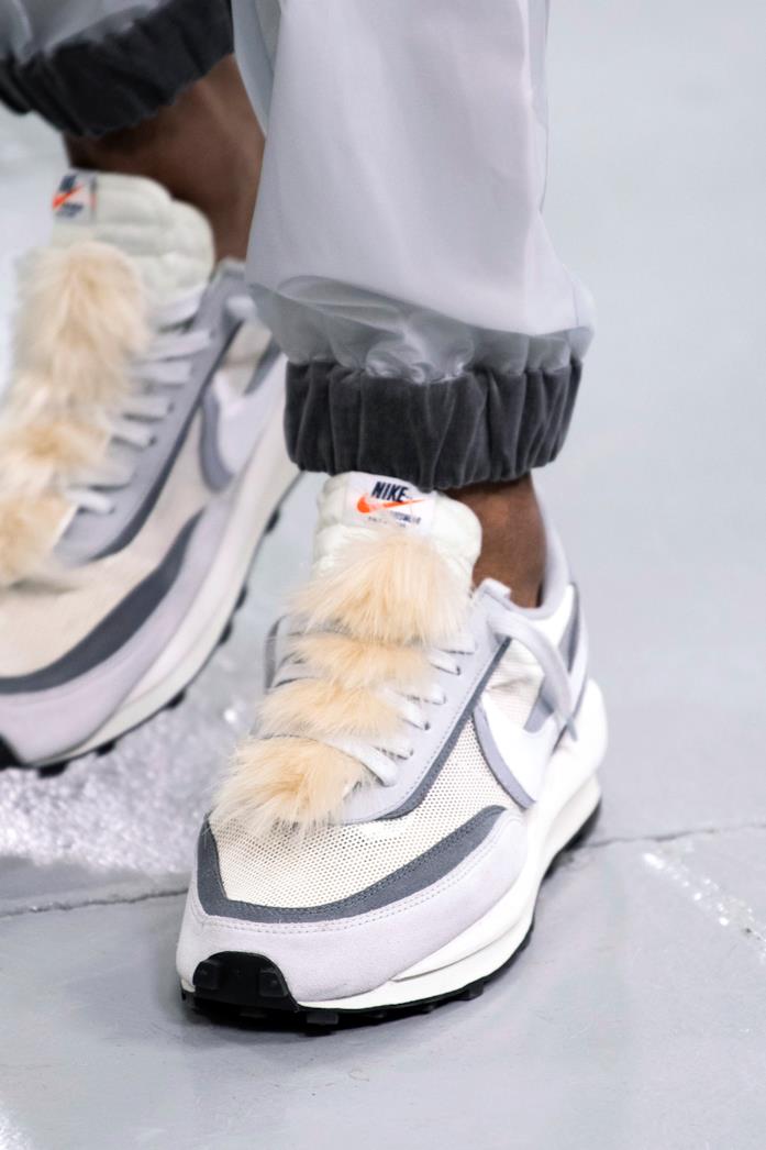 Sacai x Nike Sneakers con pelliccia Sacai x Nike Sneakers con pelliccia