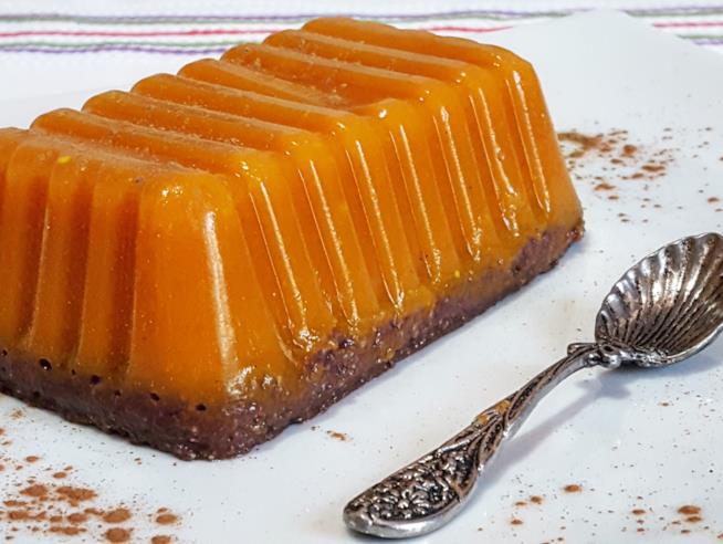 Gelatina alla zucca Dolce al cucchiaio con zucca