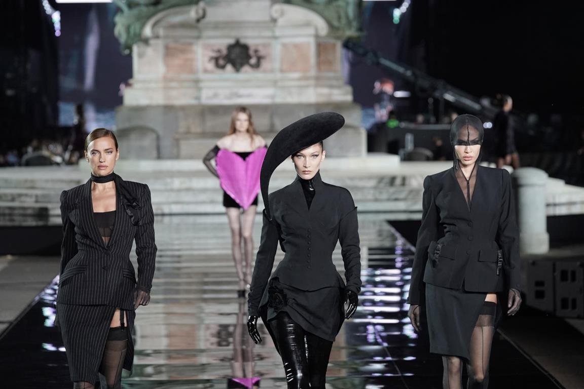 Sfilata LuisaViaRoma