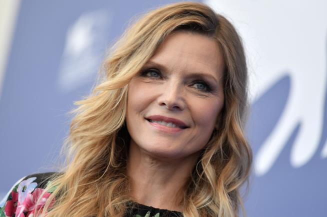Michelle Pfeiffer ha lanciato una linea di profumi ecosostenibili Michelle Pfeiffer