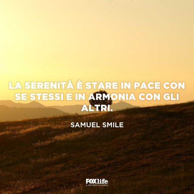 Frase Smile Albero in collina