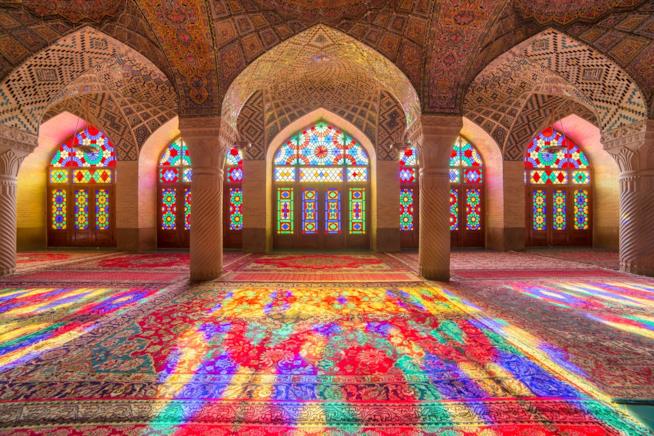 Interni della Moschea di Al Nasir Mulk a Shiraz in Iran Iran, Shiraz, interni della moschea Al Nasir Mulk
