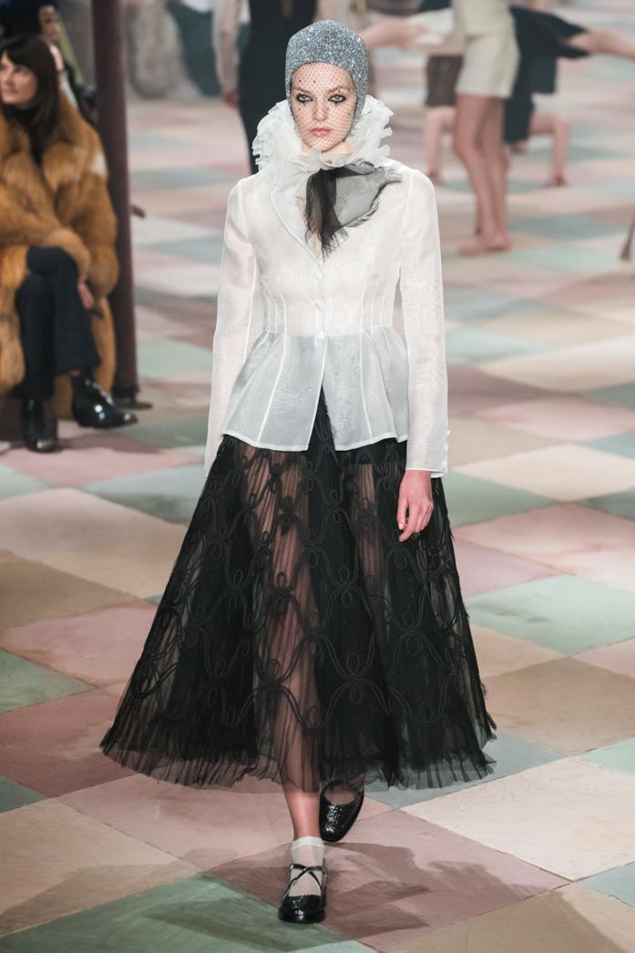 Dior Cruise 2019 Haute Couture Dior Cruise 2019: colletto vittoriano