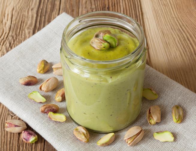 La ricetta della crema al pistacchio, facile da preparare e ottima da gustare Come fare la crema di pistacchio in casa seguendo la nostra facile e rapida ricetta