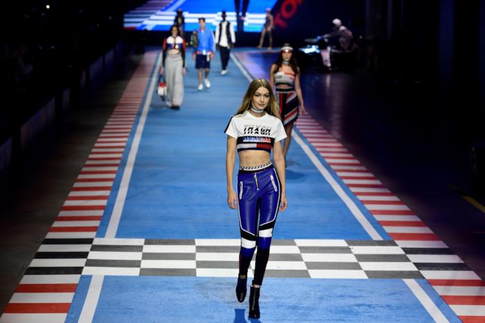 Gigi Hadid Tommy Hilfiger Gigi Hadid e la capsule del 2018