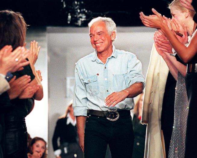 Lo stilista Ralph Lauren a una sfilata Ralph Lauren