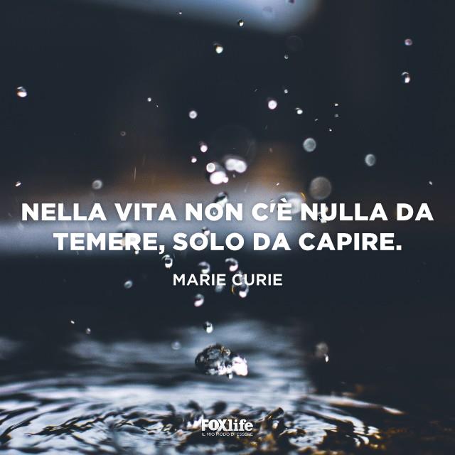 Citazione Curie Goccia d'acqua che cade