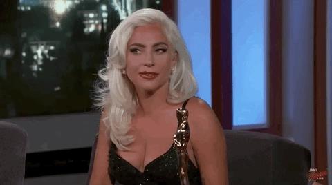 Lady Gaga chiarisce ancora una volta cosa c'è tra lei e Bradley Cooper Lady Gaga da Jimmy Kimmel