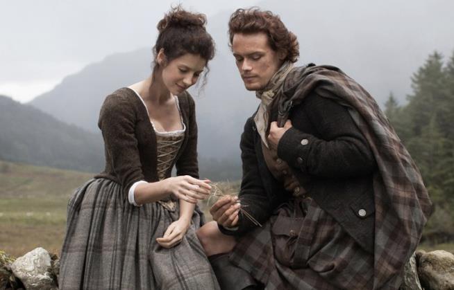 Caitriona Balfe parla della terza stagione di Outlander Una scena di Outlander