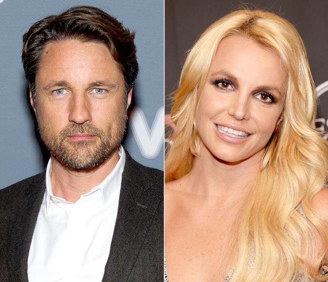 Martin Henderson di Grey's Anatomy ha baciato Britney Spears nel video di Toxic Martin Henderson e Britney Spears