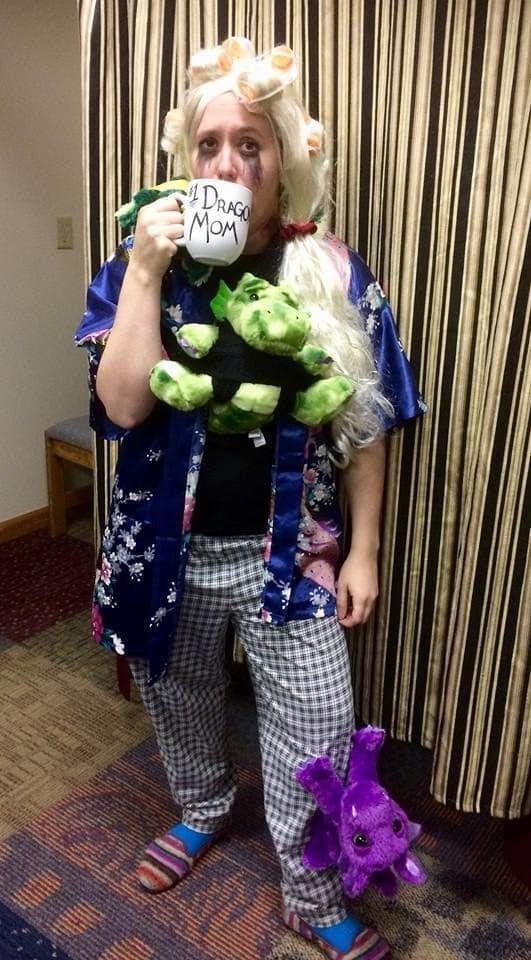 Il Trono di Spade, costumi originali per Halloween Daenerys in versione casalinga disperata!
