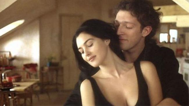 Monica Bellucci e Vincent Cassel Monica Bellucci e Vincent Cassel nel film L'appartamento
