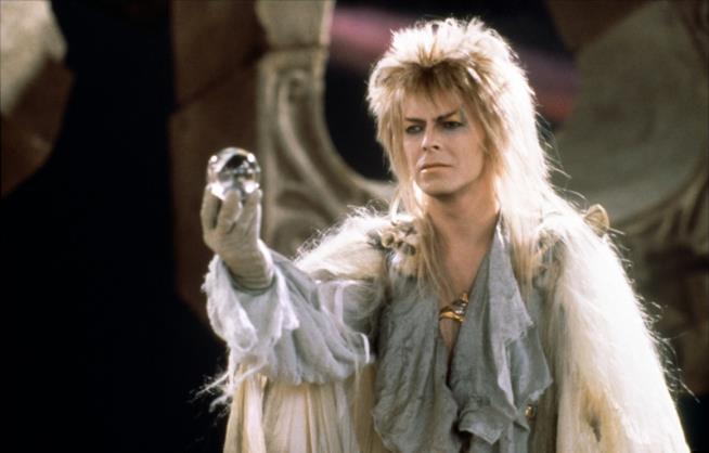David Bowie nel film Labyrinth Una scena di Labyrinth con David Bowie