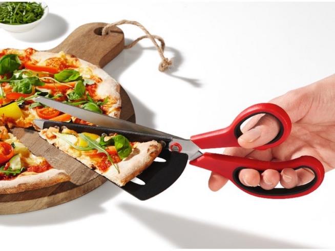 Forbici da pizza Forbici da pizza utilizzate nel taglio di una pizza
