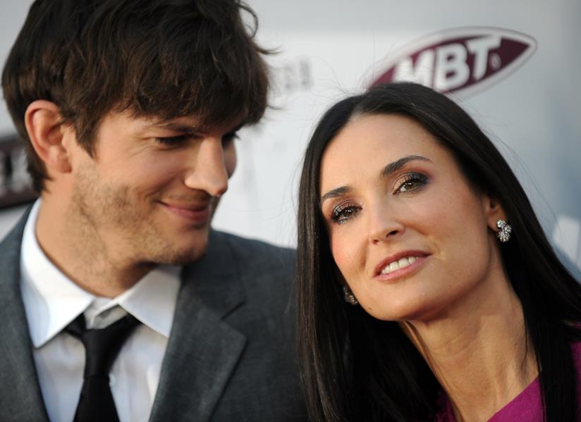 Demi Moore parla della storia con Ashton Kutcher e dell'aborto a sei mesi di gravidanza Ashton Kutcher e Demi Moore