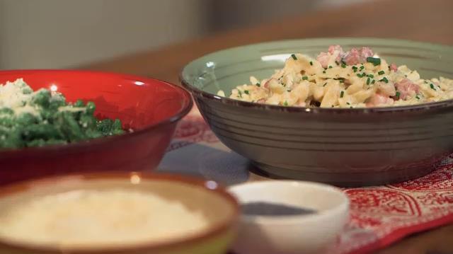 La ricetta degli spatzle bianchi e verdi piatto di spatzle bianchi e verdi