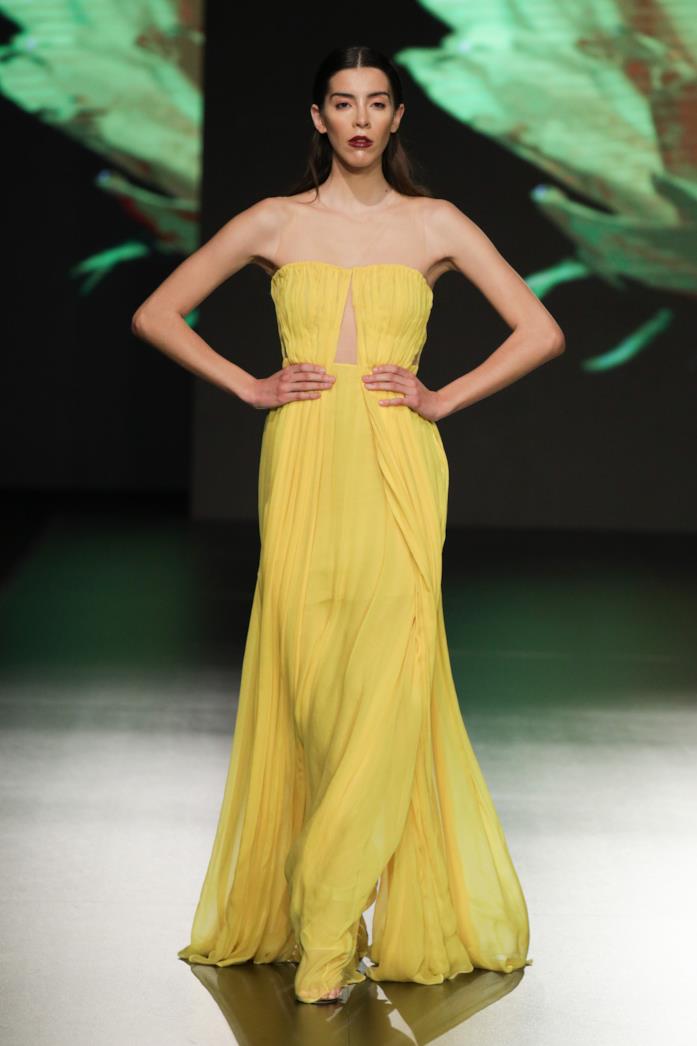 Abito lungo giallo drappeggiato Maxi dress estivo giallo limone