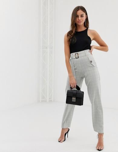 Pantaloni a quadri