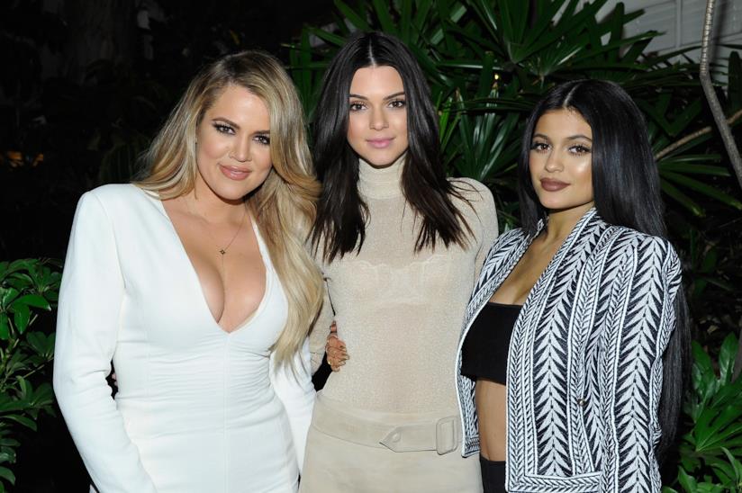 Le vacanze a quattro di Kendall Jenner, Khloé Kardashian e i loro fidanzati Kendall Jenner e Khloé Kardashian con Kylie Jenner