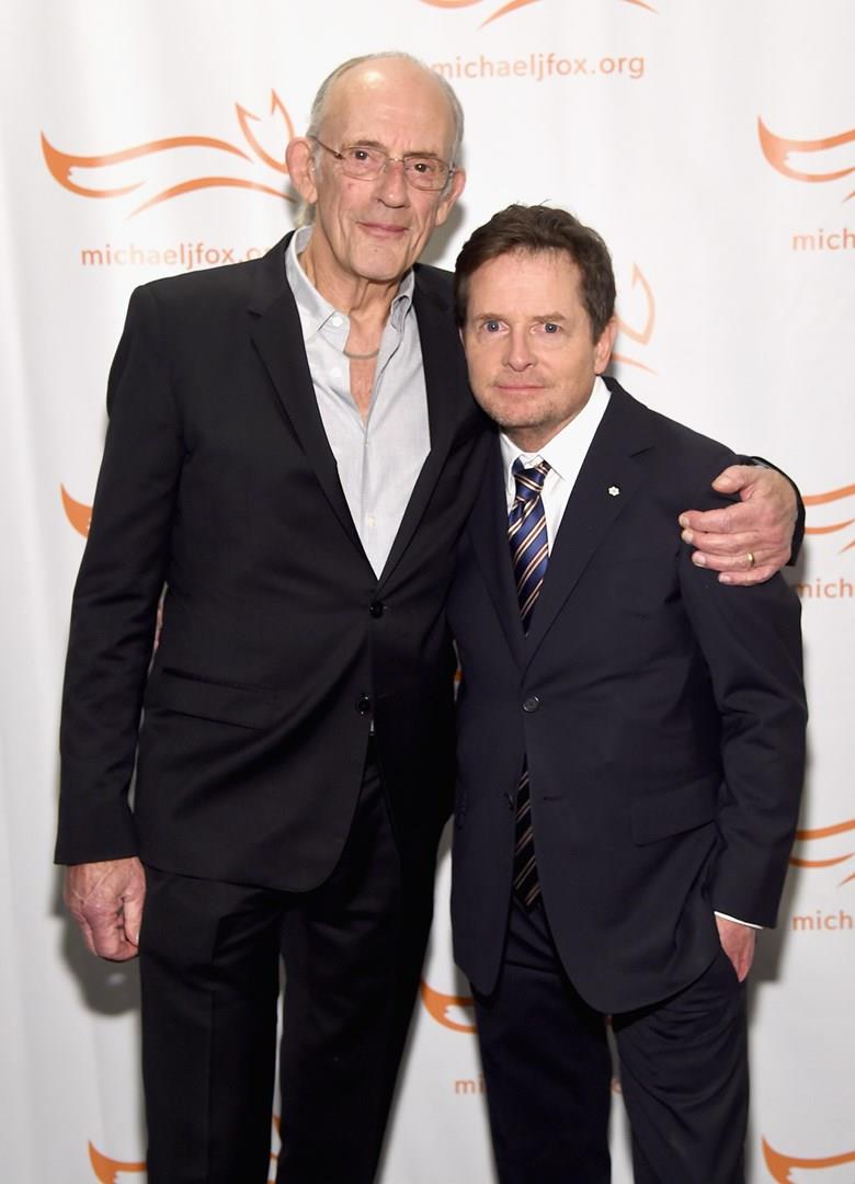 Michael J. Fox e Christopher Llyod di nuovo insieme dopo Ritorno al futuro Christopher Llyod e Michael J. Fox insieme sul red carpet