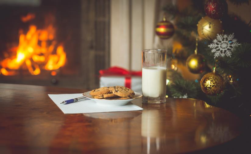 A Natale si amano le tradizioni: ecco quelle dedicate ai bambini Latte e biscotti per Babbo Natale