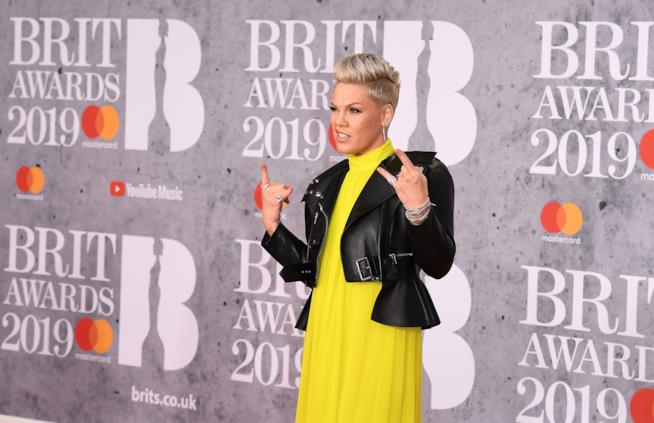 UK Top 100: il nuovo singolo di P!nk debutta in Top Ten Per P!nk è debutto in Top Ten con il nuovo singolo