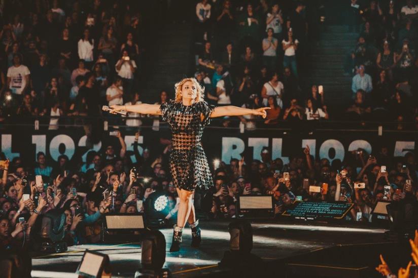 Emma Marrone live con Essere Qui Tour Essere Qui Tour: Emma Marrone nei palazzetti italiani