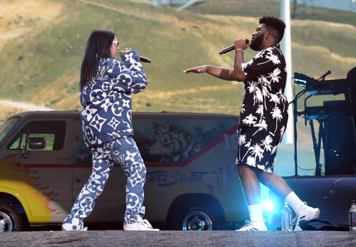 Billie Eilish Billie Eilish canta con Khalid Cloachella 2019