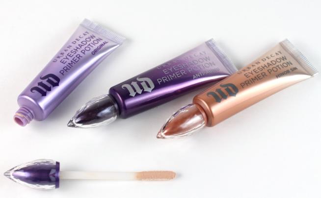 Primer Potion di UD Primer occhi UD